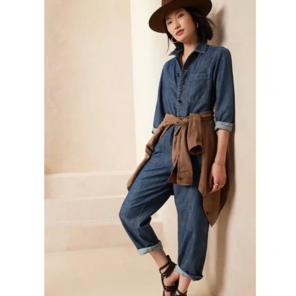 NEW! BANANA REPUBLIC Denim Jumpsuit/Coveralls Sz 8 - Picture 1 of 6